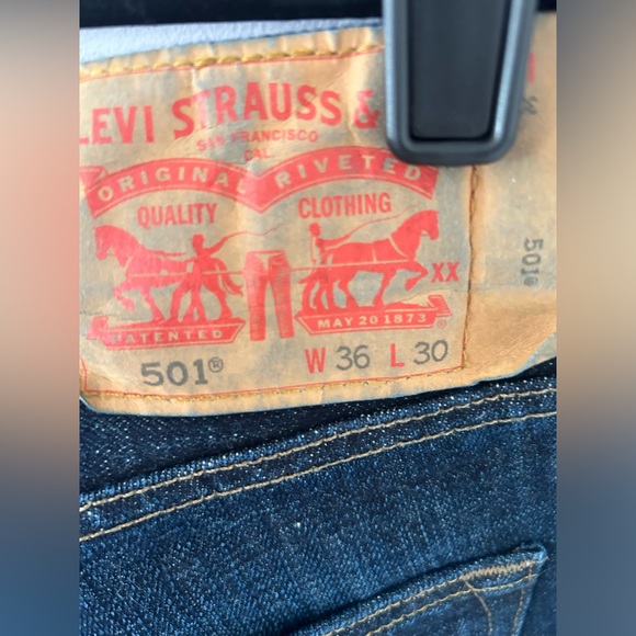 Men’s Levi’s blue jeans 501 size 36 - Picture 4 of 4